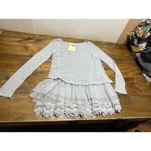 A'reve Embroidered Lace Top Womens Medium Dolman Blue Blouse NWT